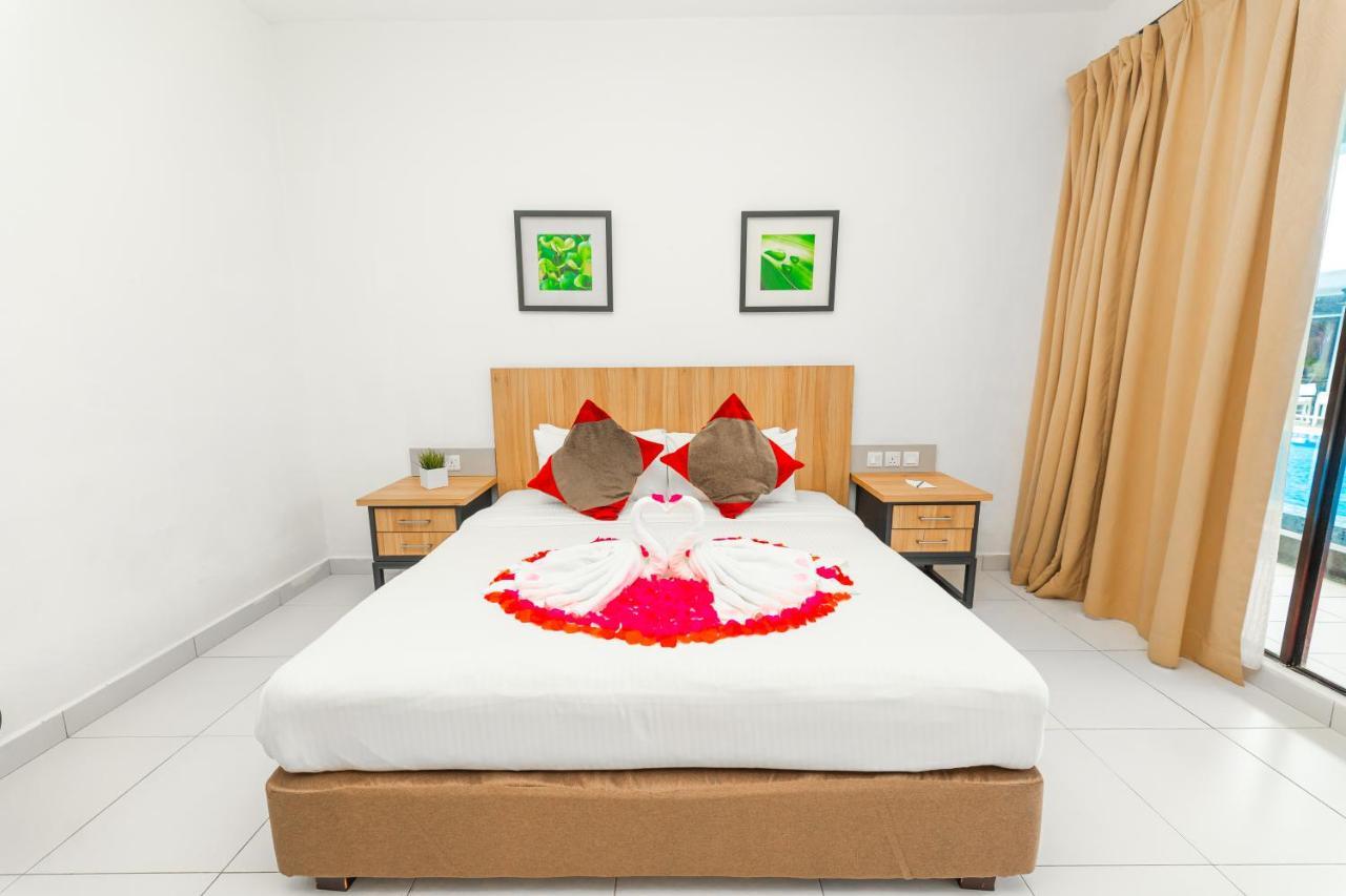 The Villa Langkawi Пантай Ченанг Екстериор снимка