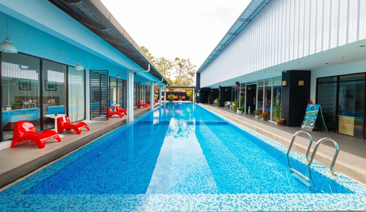 The Villa Langkawi Пантай Ченанг Екстериор снимка